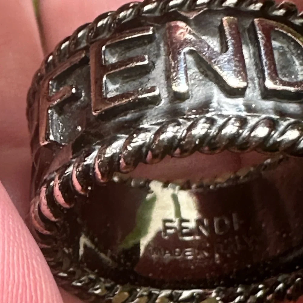 Fendi ring   Authentic